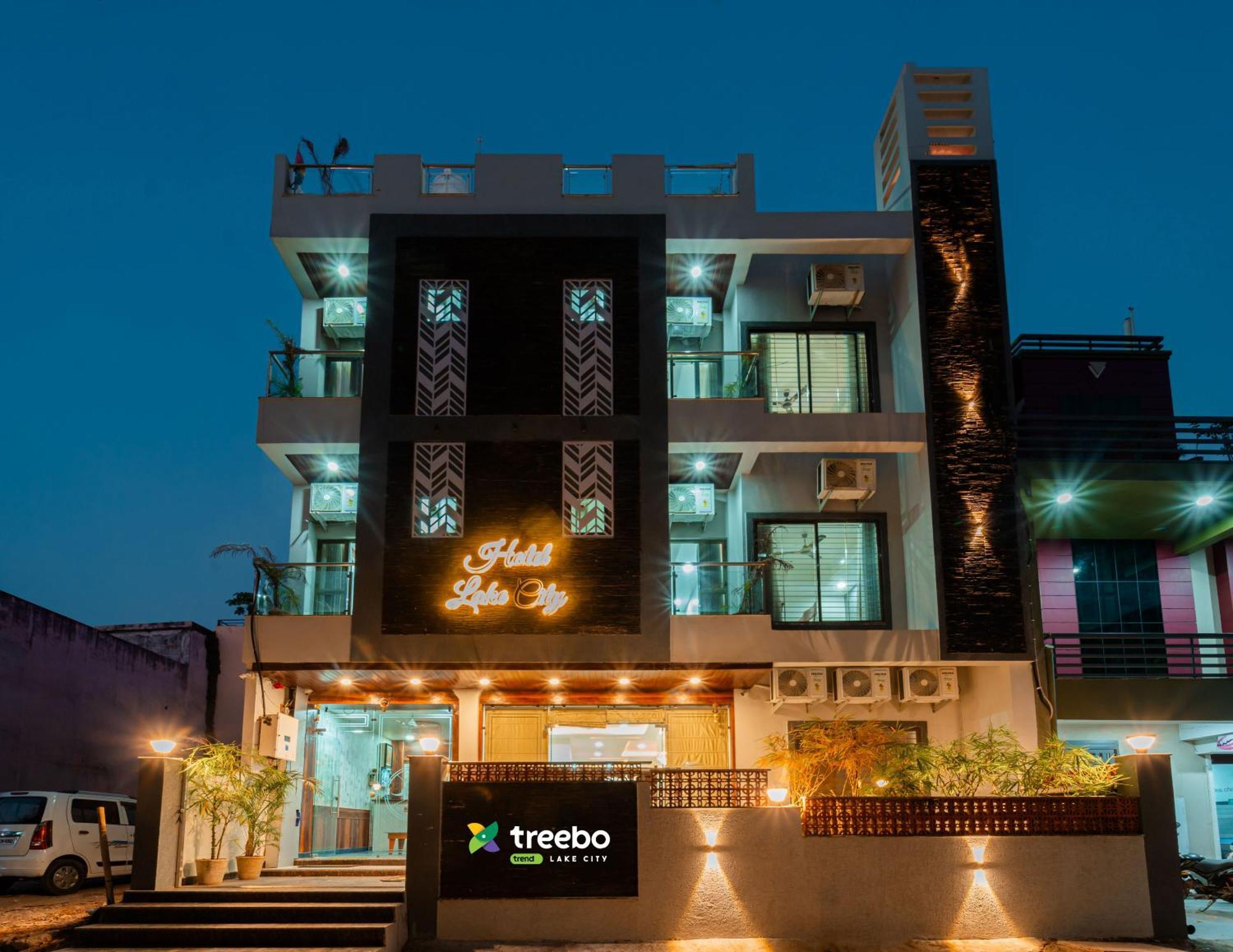 Treebo Lake City Bhopal Buitenkant foto