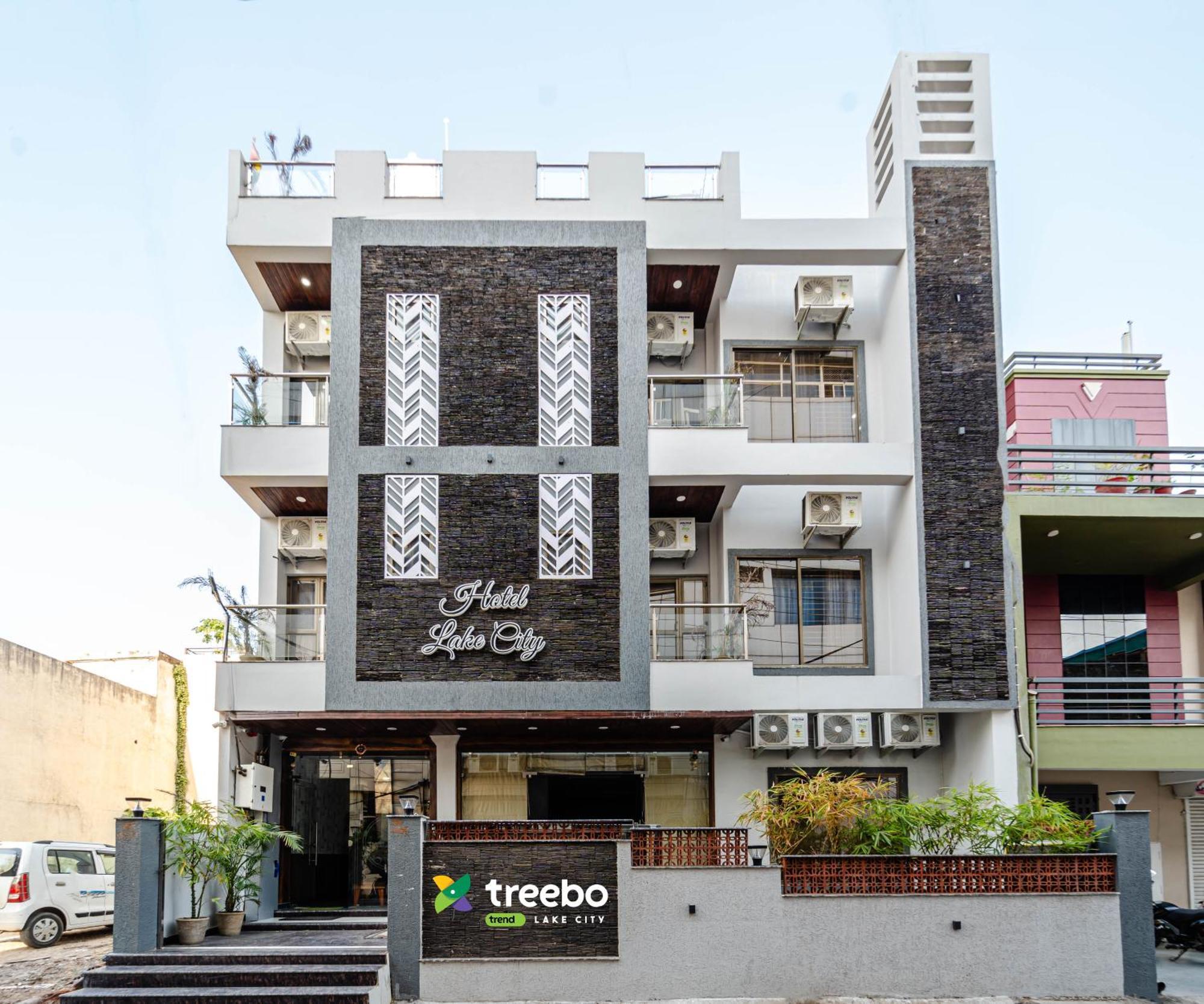 Treebo Lake City Bhopal Buitenkant foto